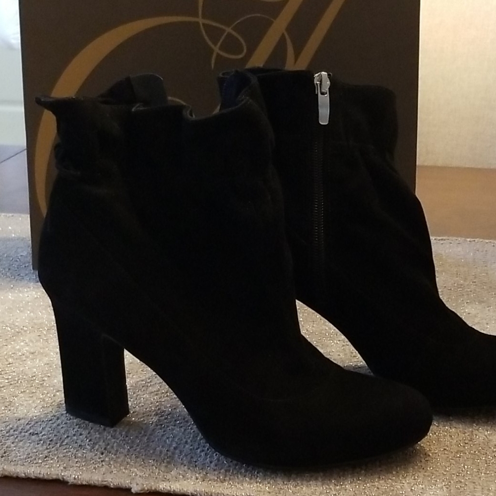 Enzo Angiolini Gregory Black Boots Size 6.5